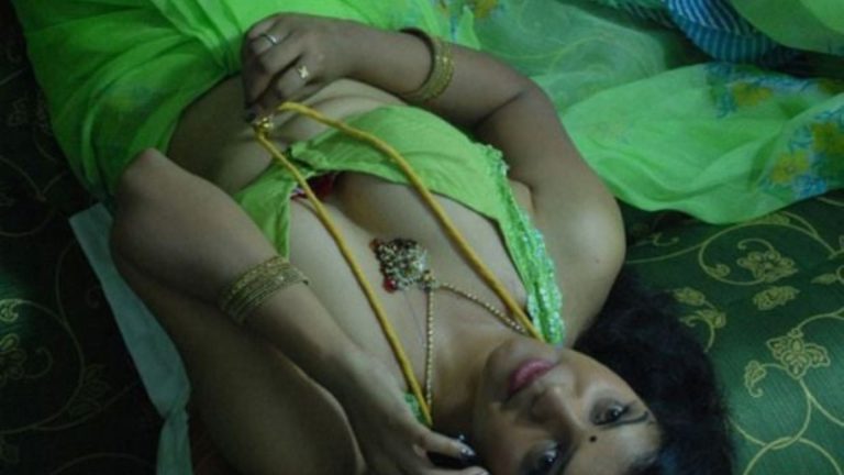 මාලි ඇන්ටි – SINHALA WAL KATHA